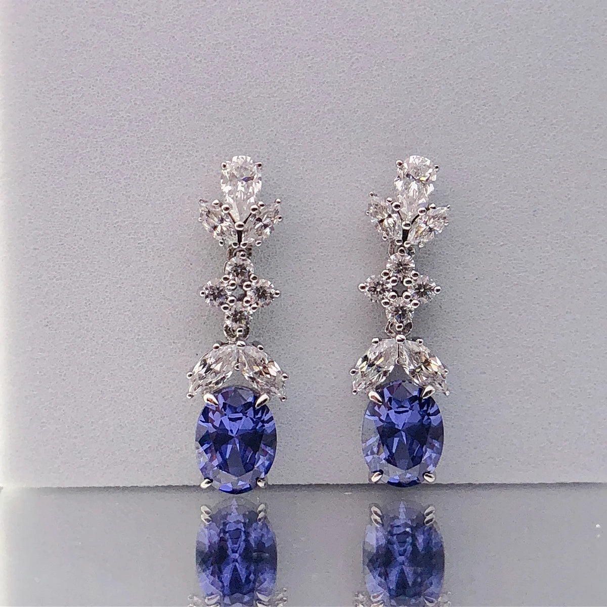 Genuine 18K White Gold Blue Sapphire Stud Earrings | Oval VVS1 Clarity, D Color Grade | Anti-Allergic Women’s Engagement & Party Jewelry